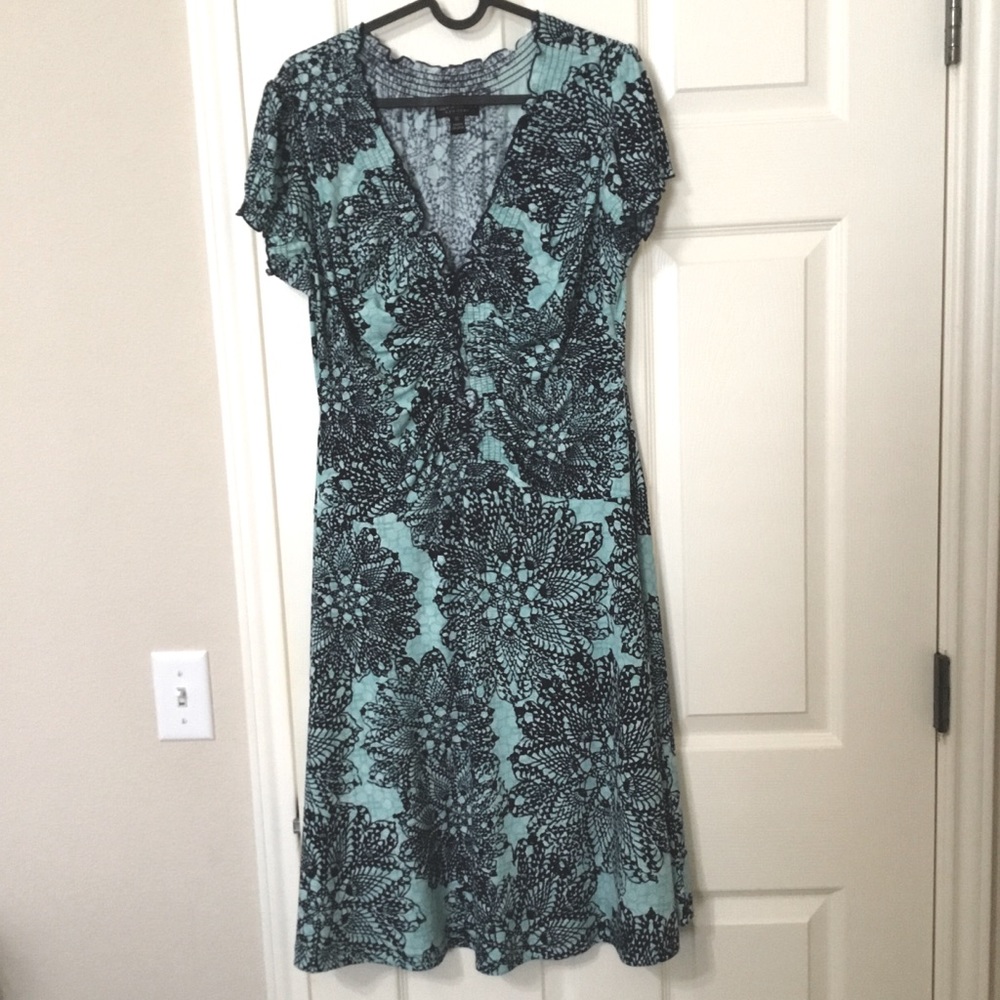 Vintage Style Mint Green Graphic V-Neck Cocktail Dress Fit & Flare short sleeve